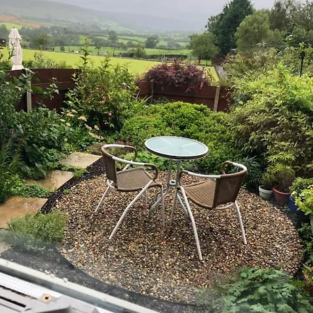 Carlton Cottage, 度假居 *